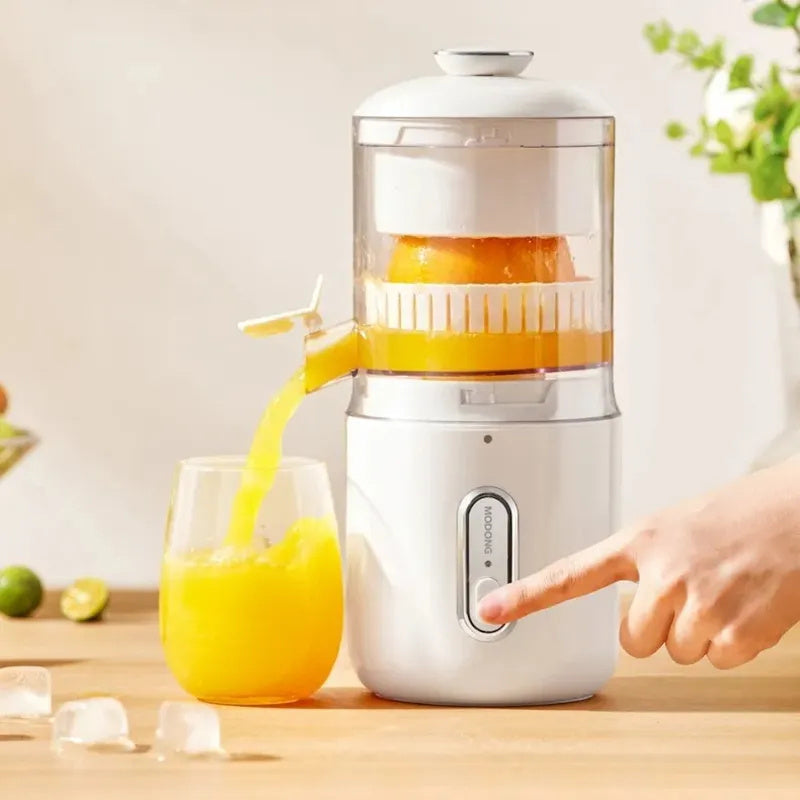 Portable Mini Fruit Squeezer Electric Juicer